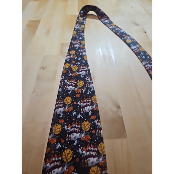Vintage 90s Halloween Neck Tie Ghosts Jack O Lanterns Haunted Castles - Picture 4 of 10